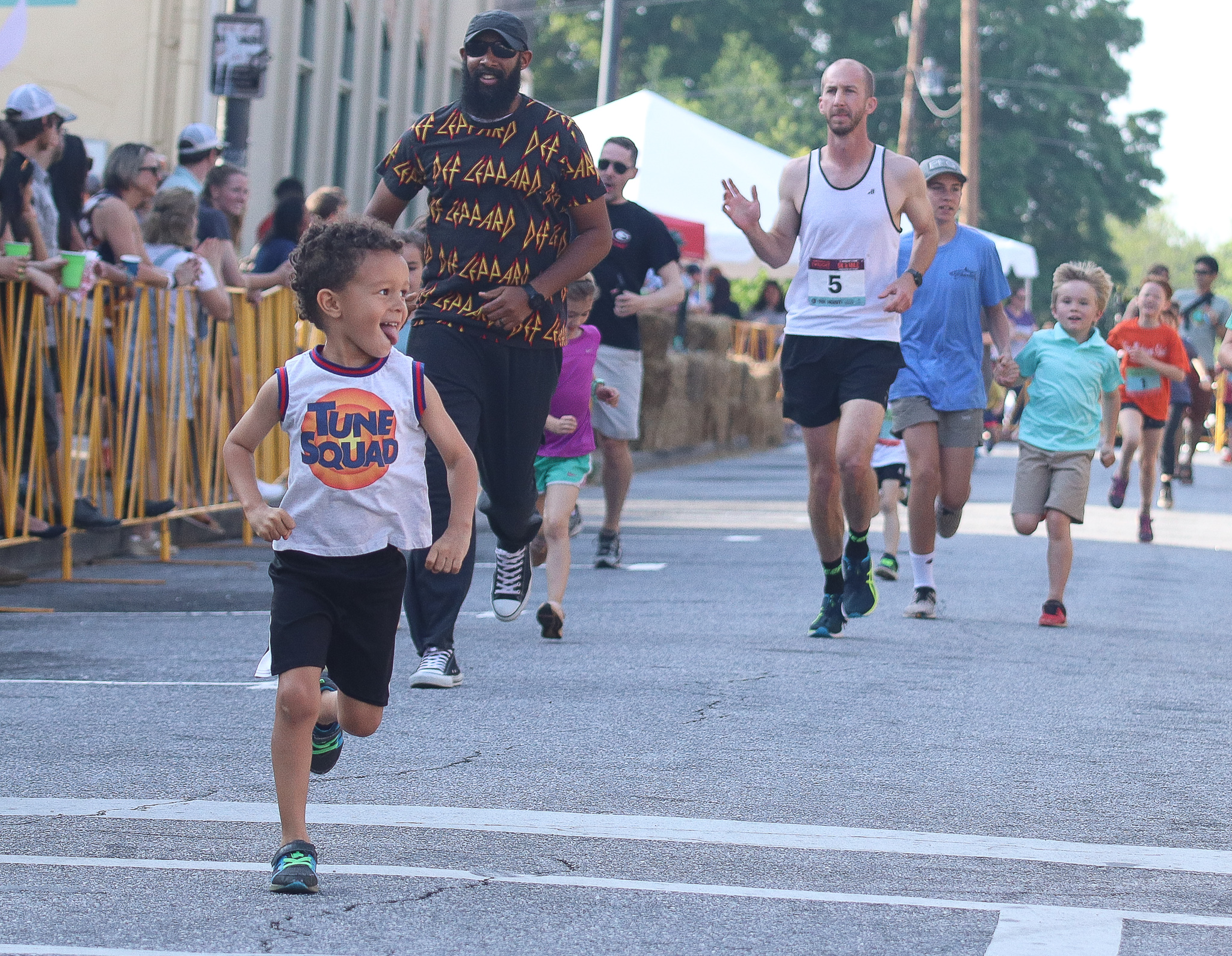 Child having fun during Festival