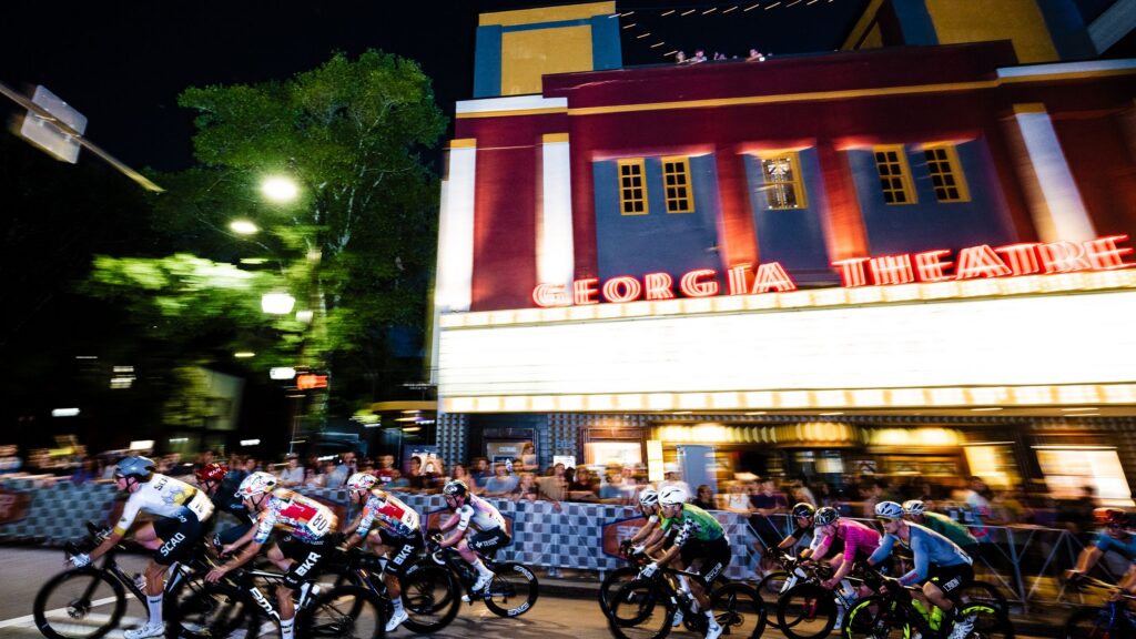 nXNJpFTAWKHgUFjeBTj3BB